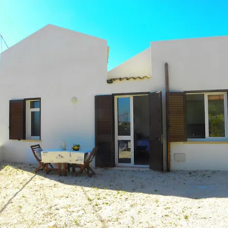 Stagnone Kitesurf Paradise بيت للعطل